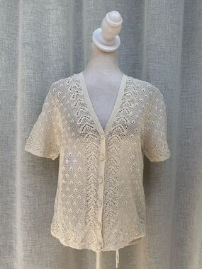 Vintage Chinese Short sleeve button down white crochet top